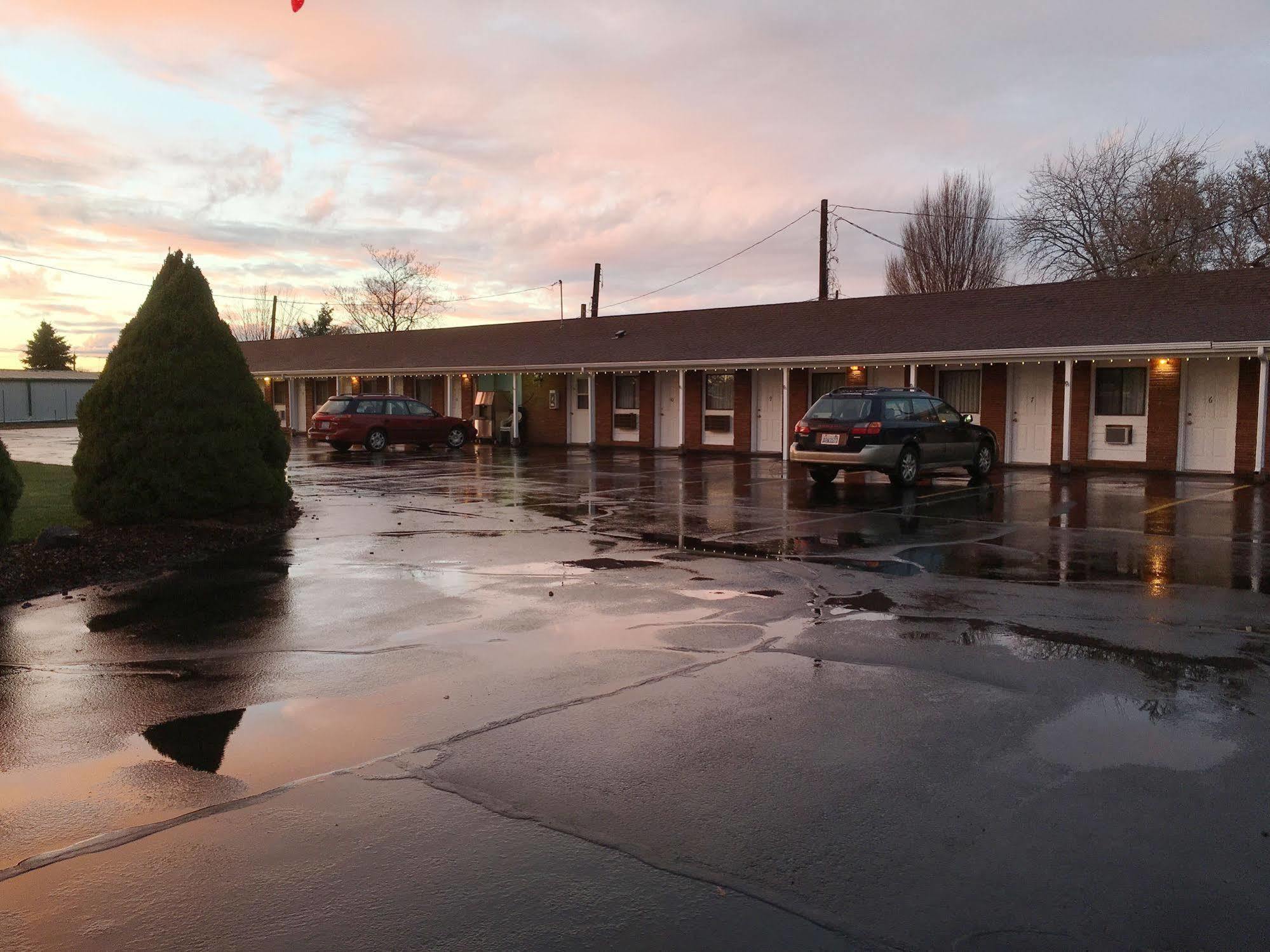 Walla Walla Garden Motel Esterno foto